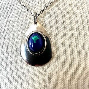 Silver tone blue green teardrop pendant necklace